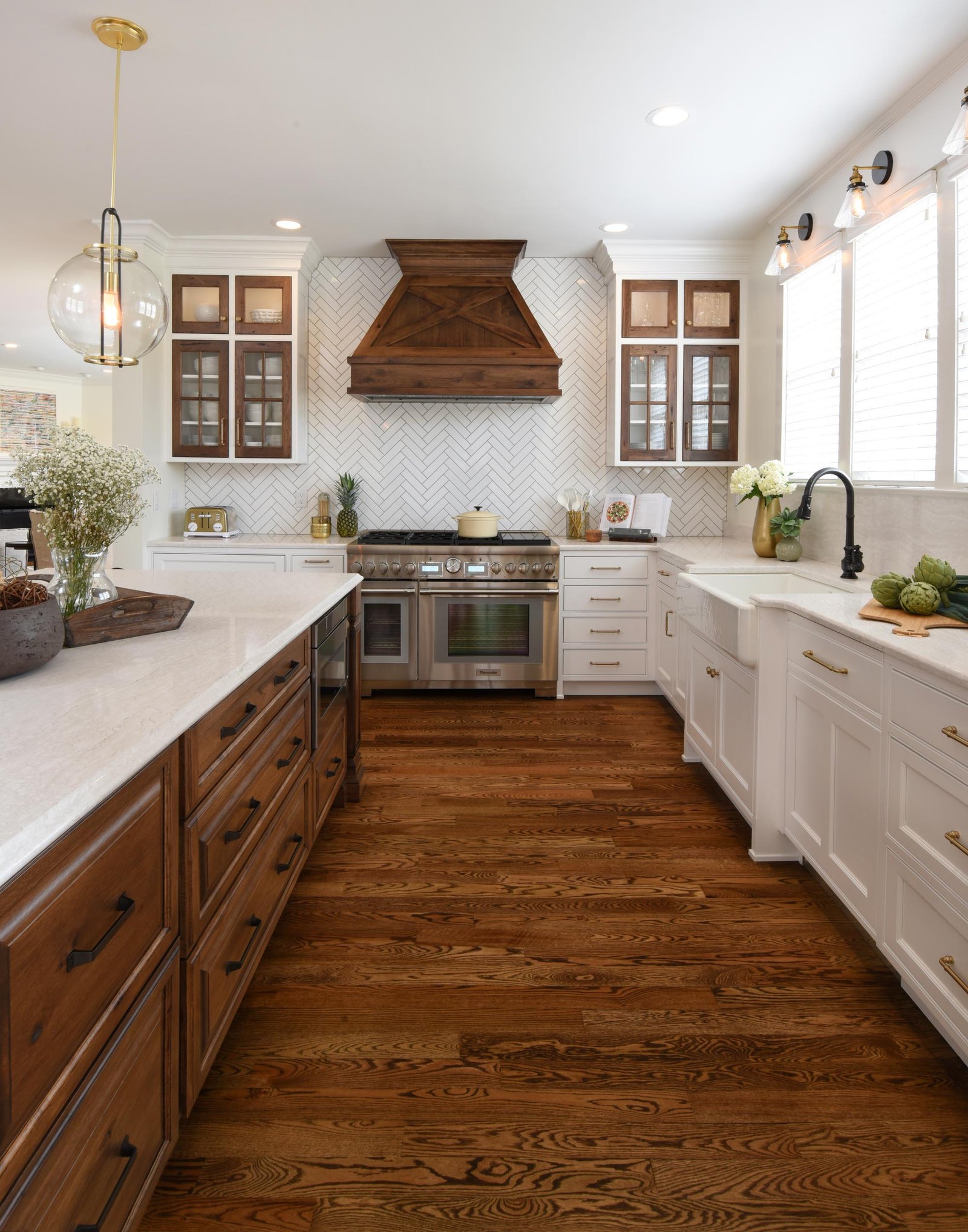 Kitchen-New-Albany-Dave-Fox-Remodel-Design-Build-Kitchen-Island-Hardwood-Floors-Custom-Range-Hood-Subway-Tile-Farmhouse-Sink-Blanda-1